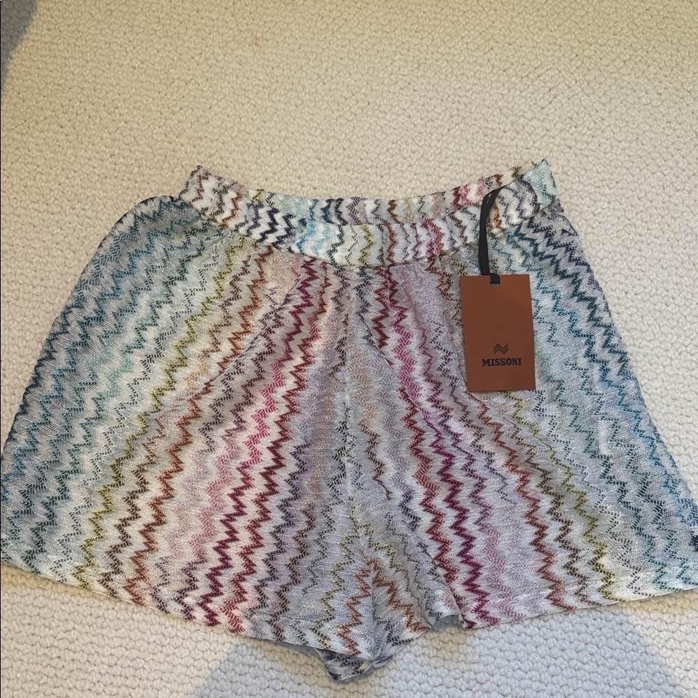 NWT: Missoni Vibrant Zigzag High Waist Shorts